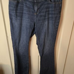 Duluth Trading Co Women's Straight Leg Blue Jeans